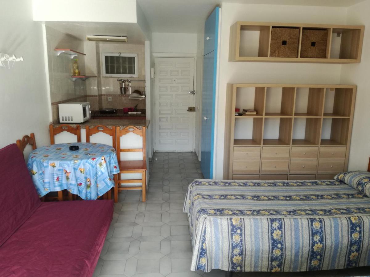 Estudio Edificio Jupiter En בנאלמדנה מראה חיצוני תמונה